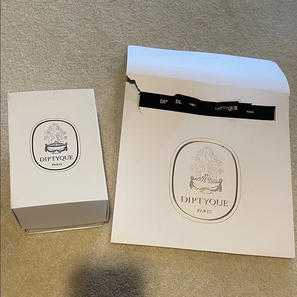 Diptyque White Box and Envelope Set